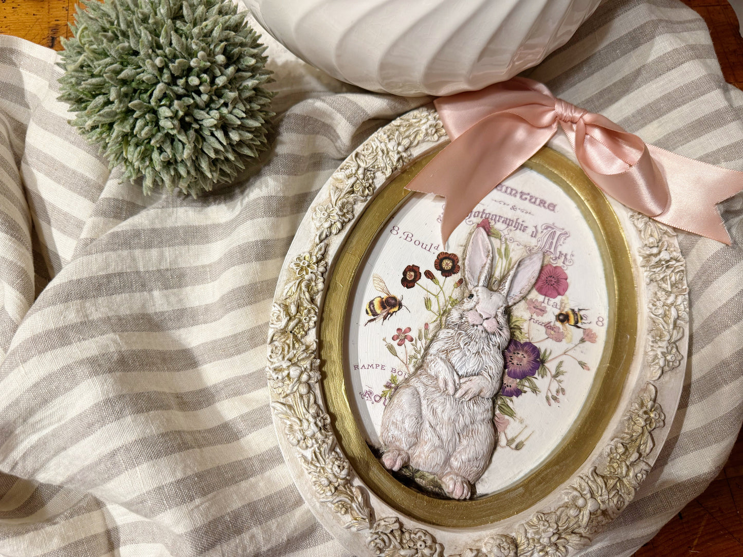 Les Lapins 6x10 IOD Mould™ - Iron Orchid Designs