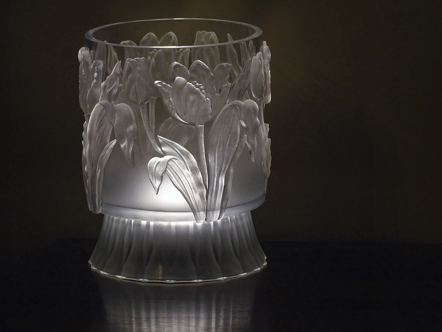 Tulips 6x10 IOD Mould™ - Iron Orchid Designs