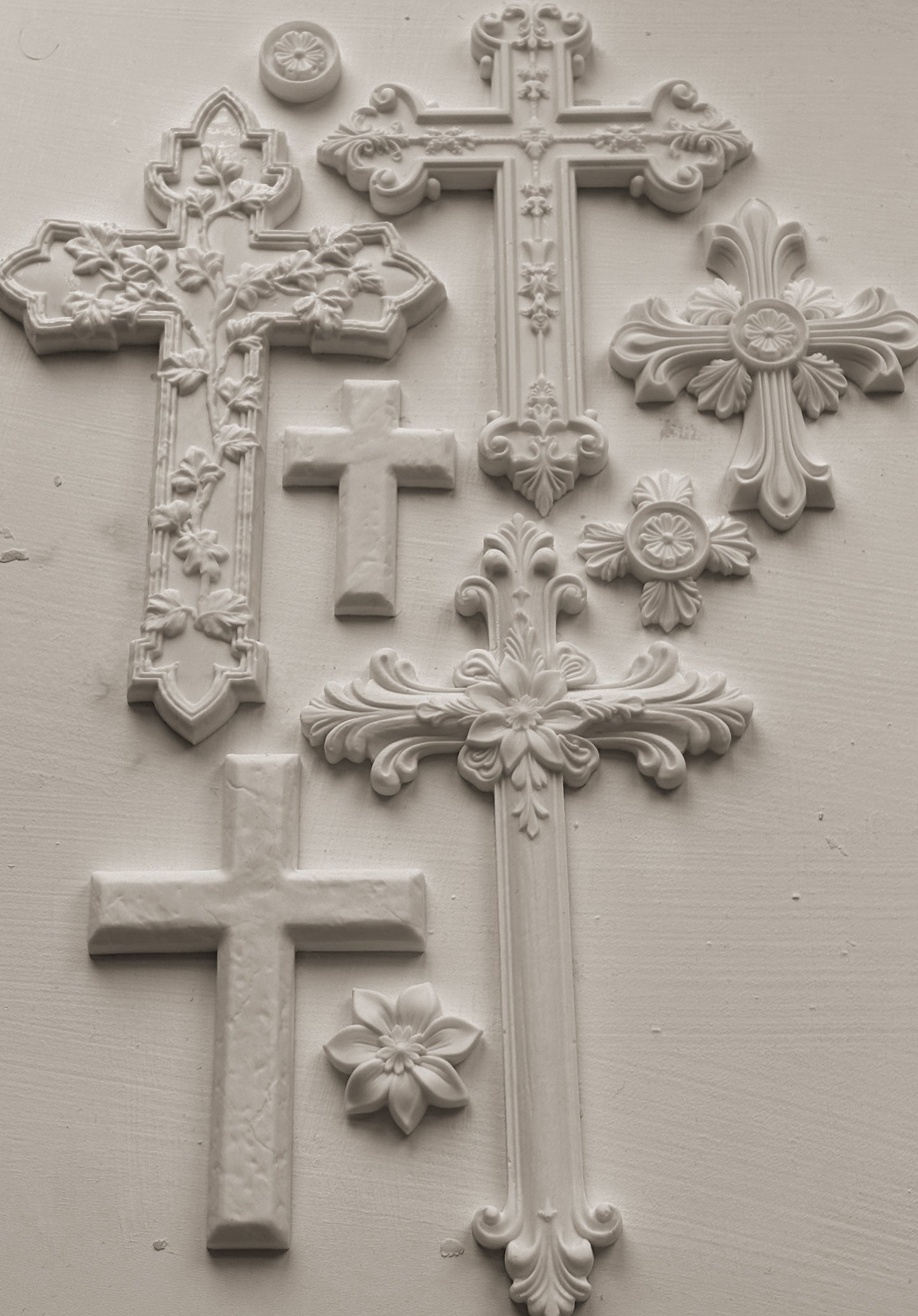 Les Croix 6x10 IOD Mould™ - Iron Orchid Designs